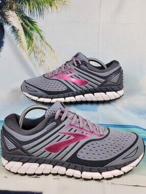 BROOKS ARIEL 18 WOMANS 8.5 Wide